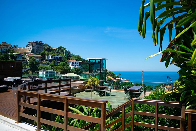 Linda mansão de 6 quartos no Joá - Joa001