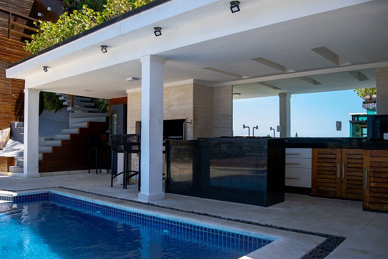 Villa de 6 dormitorios en Joá con piscina - Joa001