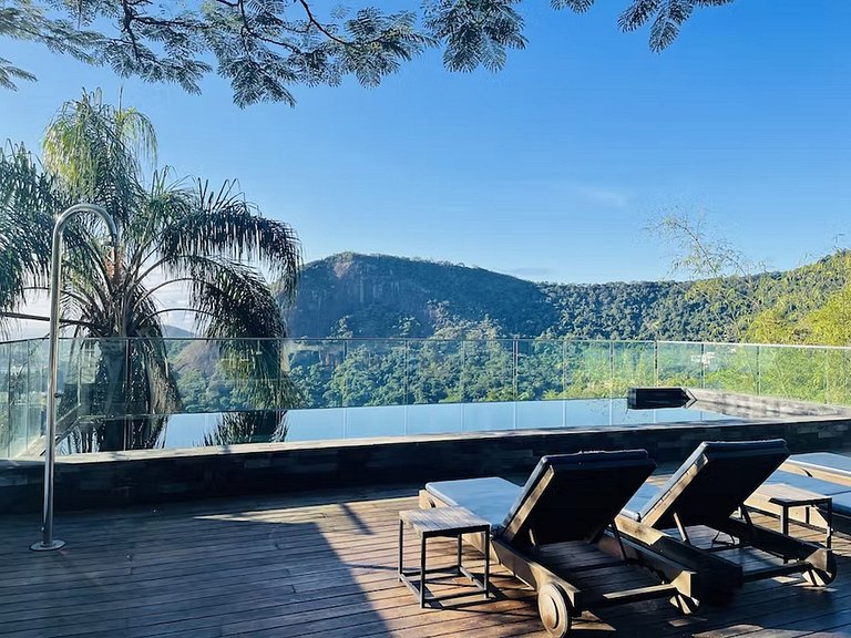 Mansion with great views in Santa Teresa