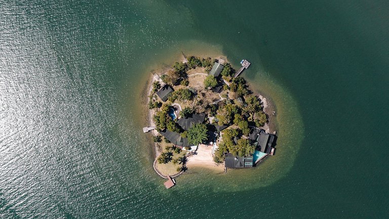 Charming private island in Angra dos Reis