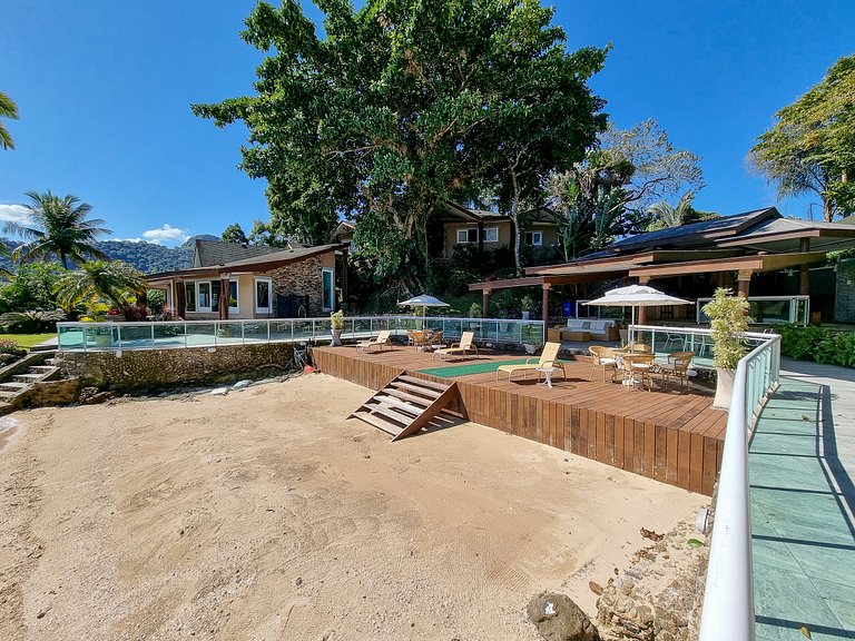 Charming private island in Angra dos Reis