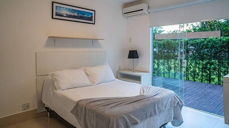 Spacious villa in Angra dos Reis