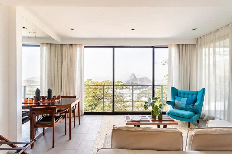 Mansion with great views in Santa Teresa