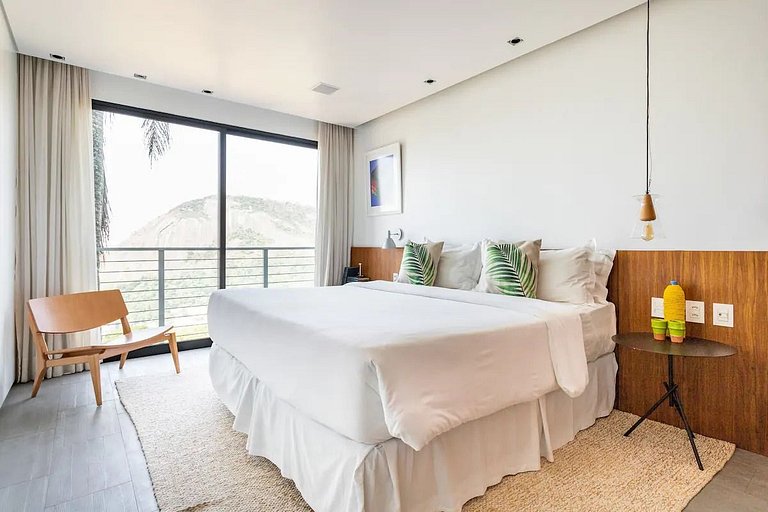 Mansion with great views in Santa Teresa