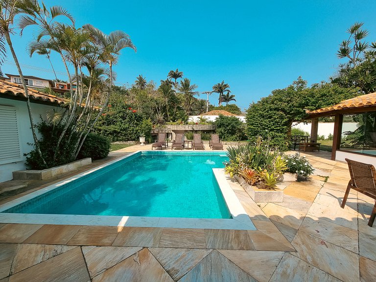 Fantástica villa junto al mar en Búzios