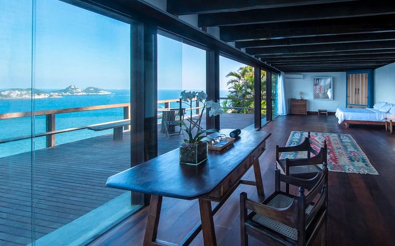 Maison face à la mer à Joatinga