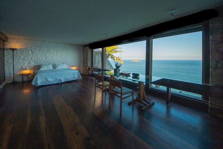 Casa frente-mar na Joatinga
