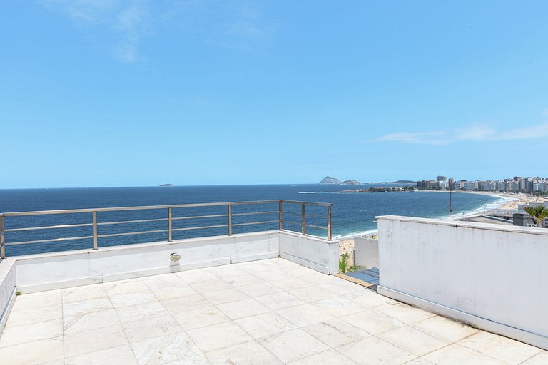 Attico con vista sull'oceano a Copacabana