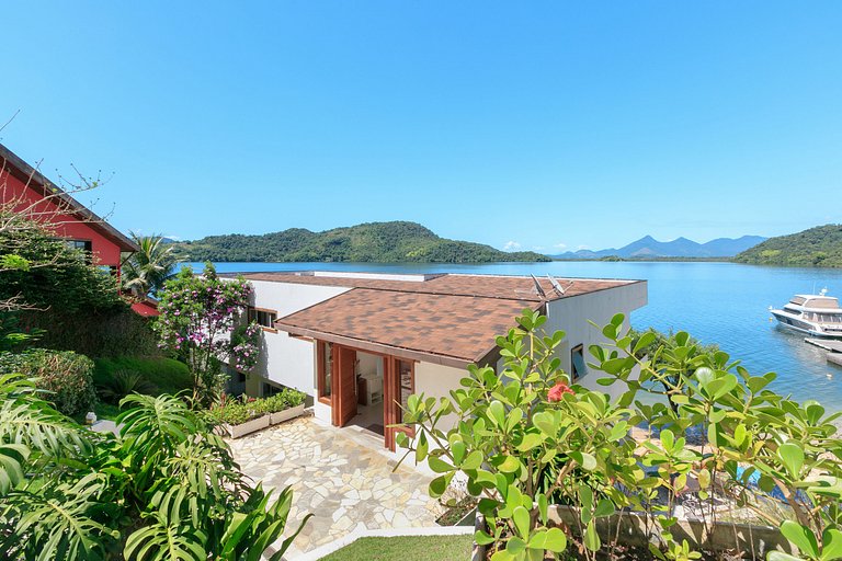 Villa en bord de mer à Angra dos Reis - Ang002