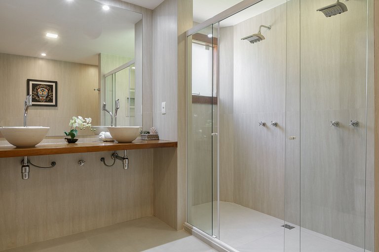 Hermosa villa de 9 suites frente al mar en Angra dos Reis -