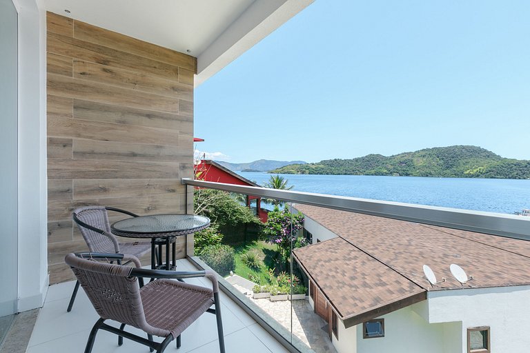Villa fronte oceano ad Angra dos Reis