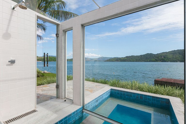 Bella villa fronte mare ad Angra dos Reis - Ang001