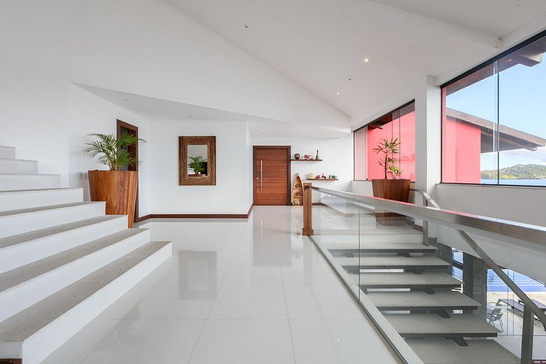 Hermosa villa frente al mar en Angra dos Reis con 9 Suites -