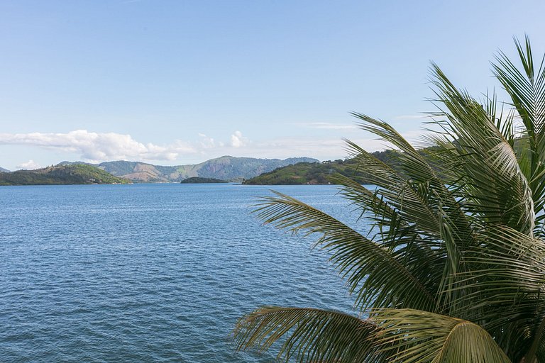 Hermosa villa frente al mar en Angra dos Reis con 9 Suites -