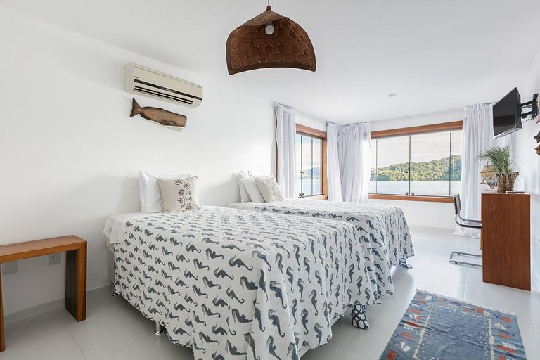 Hermosa villa frente al mar en Angra dos Reis con 9 Suites -