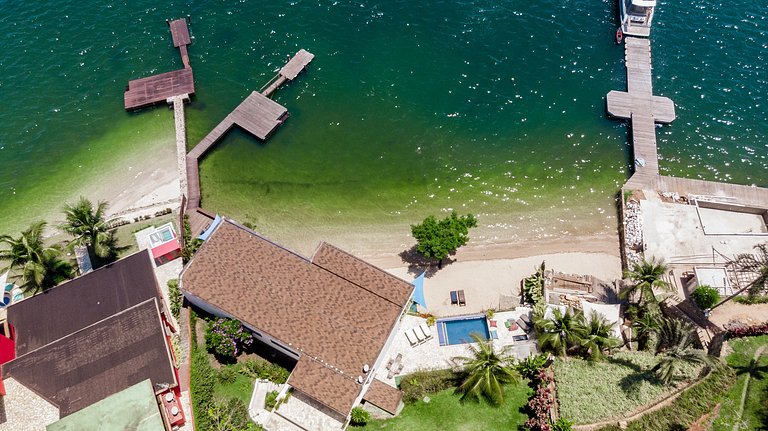 Beautiful luxury villa in Angra dos Reis