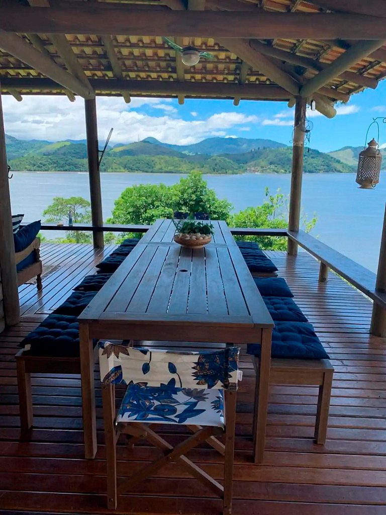 Villa on the hill in Angra dos Reis