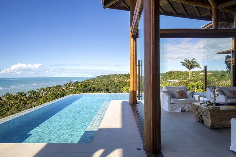 Grand luxury villa in Arraial D'ajuda