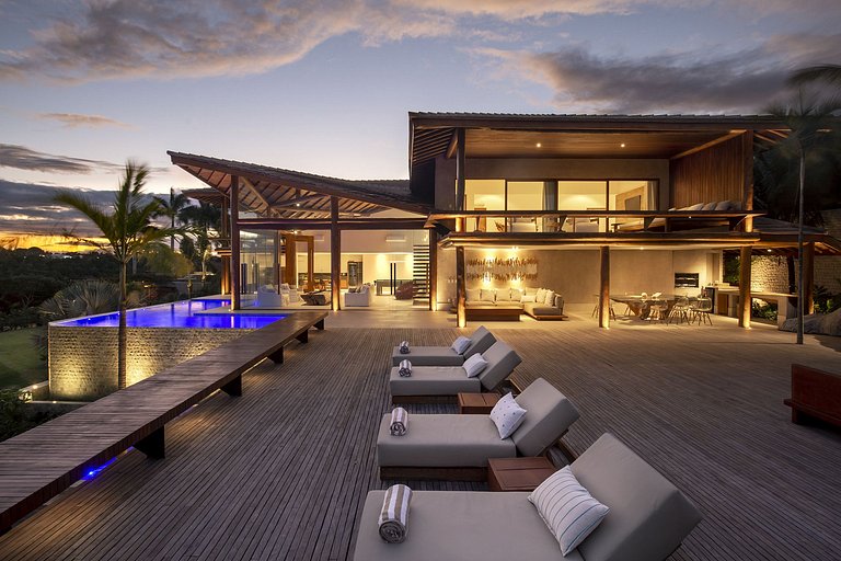 Grand luxury villa in Arraial D'ajuda