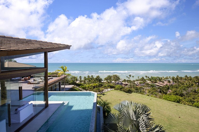 Grand luxury villa in Arraial D'ajuda