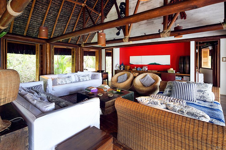 Beautiful house by the sea in Trancoso
