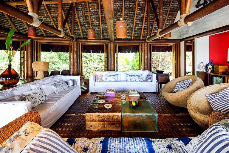 Beautiful house by the sea in Trancoso