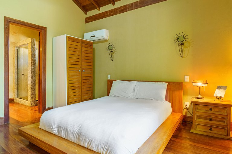 Luxurious oceafront villa in Buzios