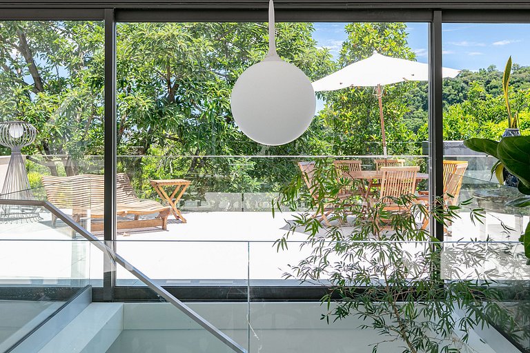 Charmosa mansão no Jardim Botanico - Jar001