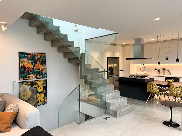 Penthouse triplex con piscina en Ipanema