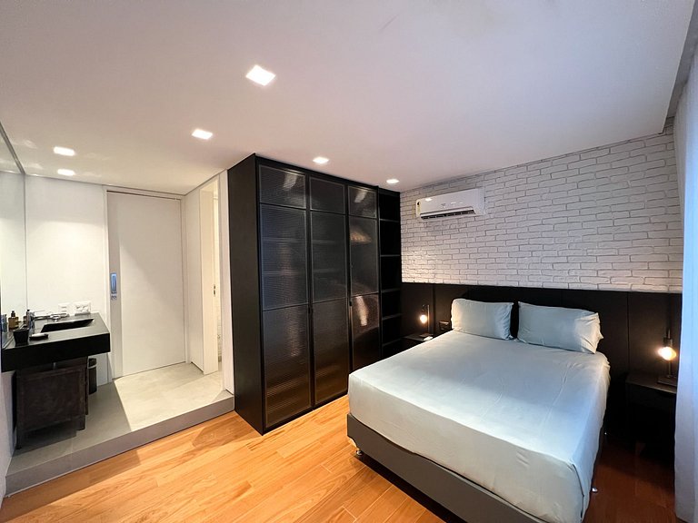 Triplex Penthouse avec piscine à Ipanema