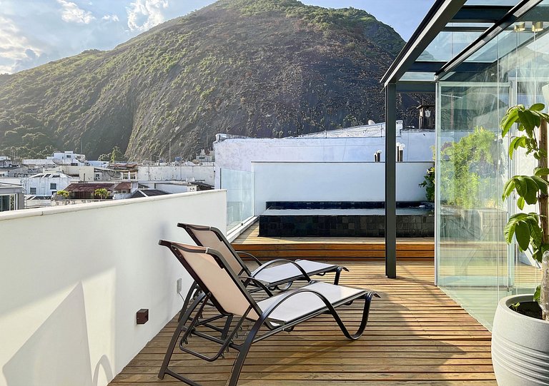 Triplex Penthouse avec piscine à Ipanema