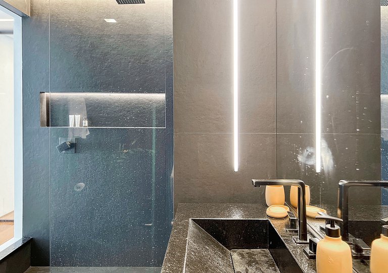 Triplex Penthouse avec piscine à Ipanema
