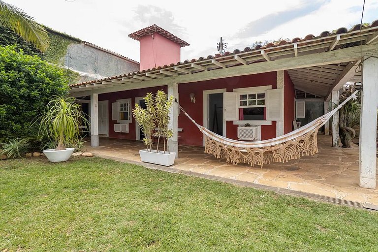 Nice oceanfront mansion in Buzios