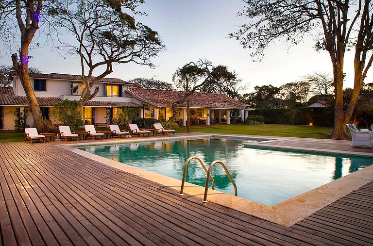 Mansión de lujo con piscina en Búzios - Buz009