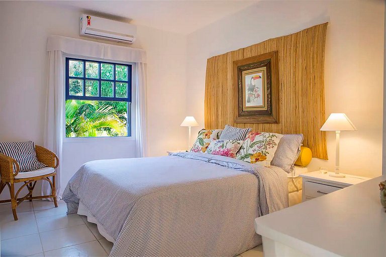 Mansão de luxo com piscina em Búzios