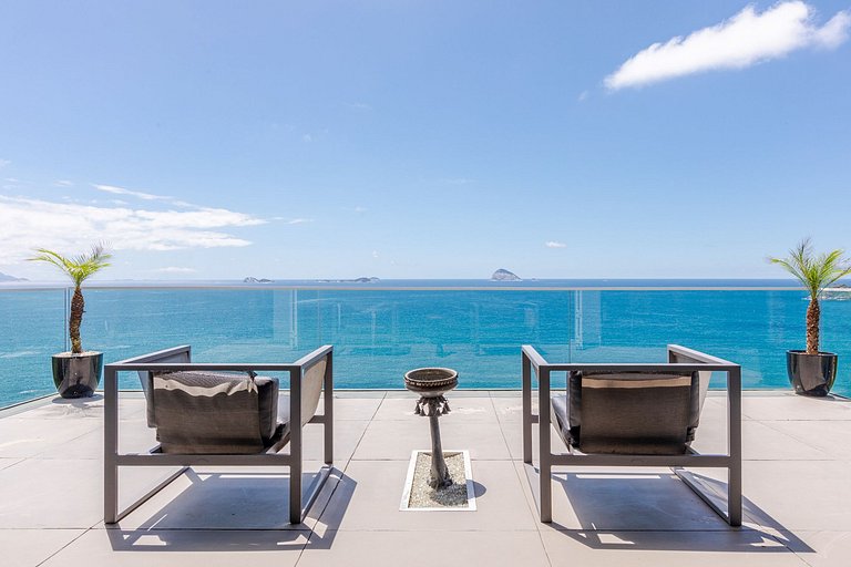 Luxury villa in Joá with beautiful view