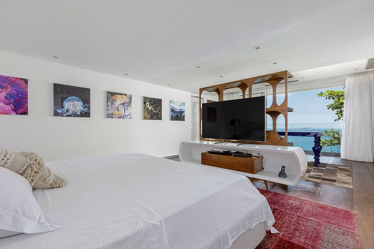 Manoir avec 5 suites à Joá avec belle vue
