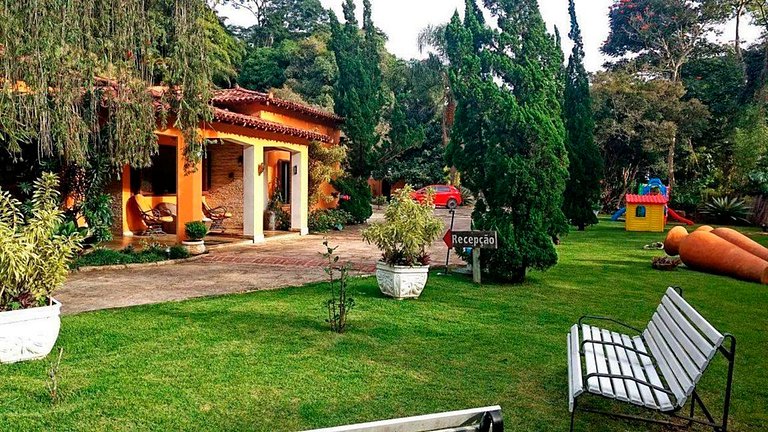 Ita003 - Hermosa casa en Itaipava para 24 personas