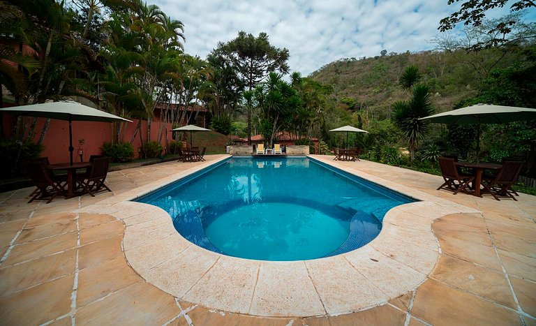 Ita003 - Beautiful house in Itaipava for 24 people