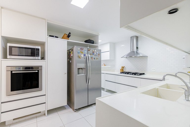 Hermoso triplex en Leblon con piscina