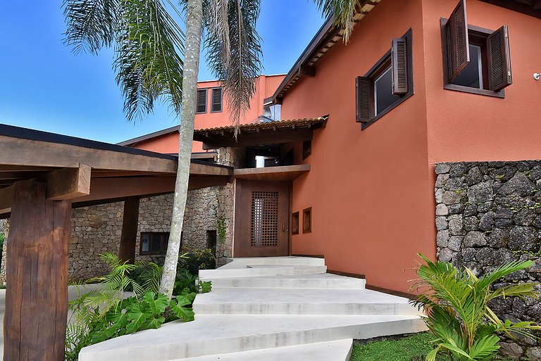 Linda casa pé na areia na Praia do Engenho