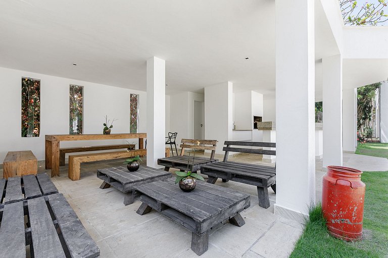 Great 8 bedroom house in Barra da Tijuca