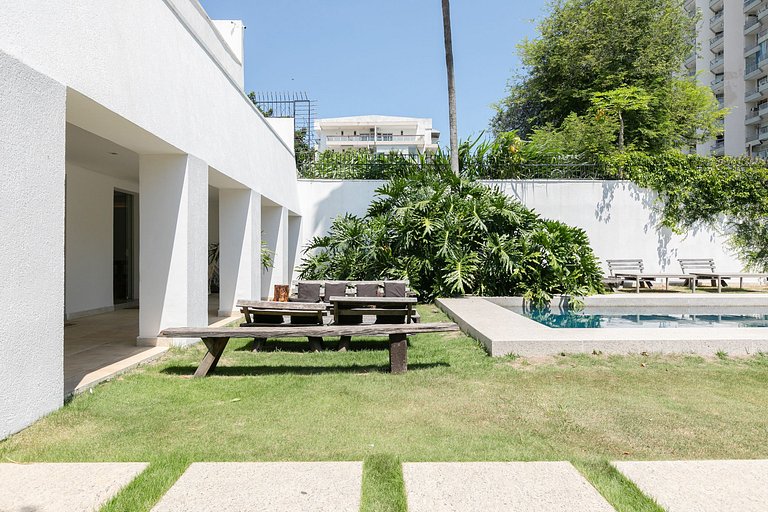 Villa de 8 quartos na Barra da Tijuca