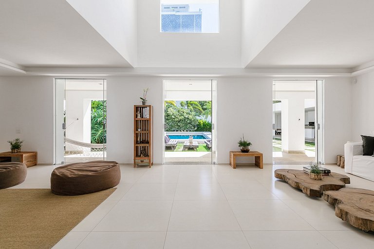 Great 8 bedroom house in Barra da Tijuca