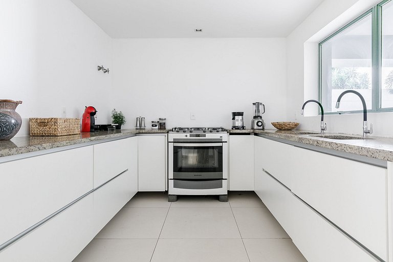 Villa de 8 quartos na Barra da Tijuca