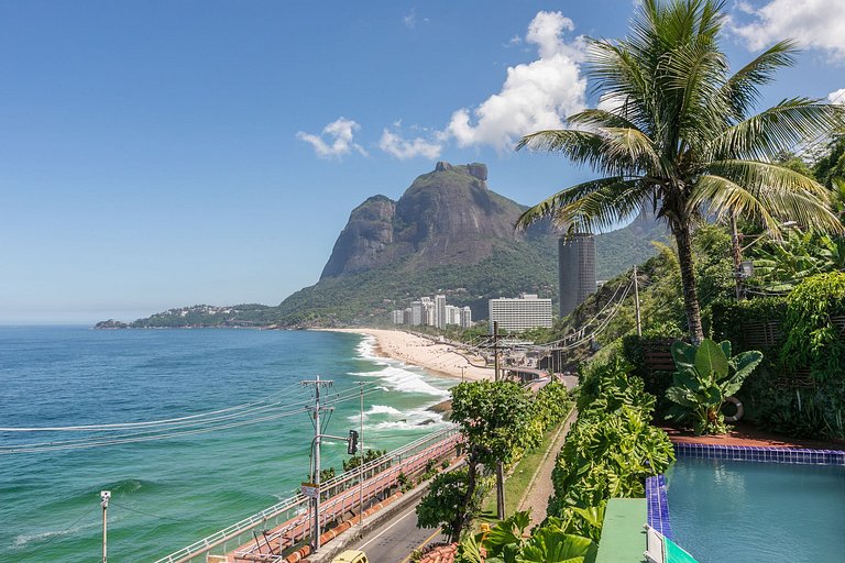 Casa com vista para o mar em São Conrado
