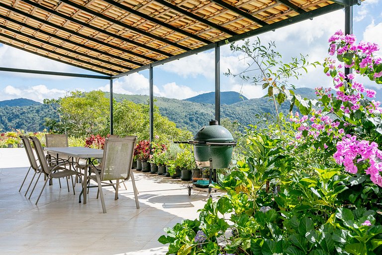 Villa parmi les montagnes d'Itaipava