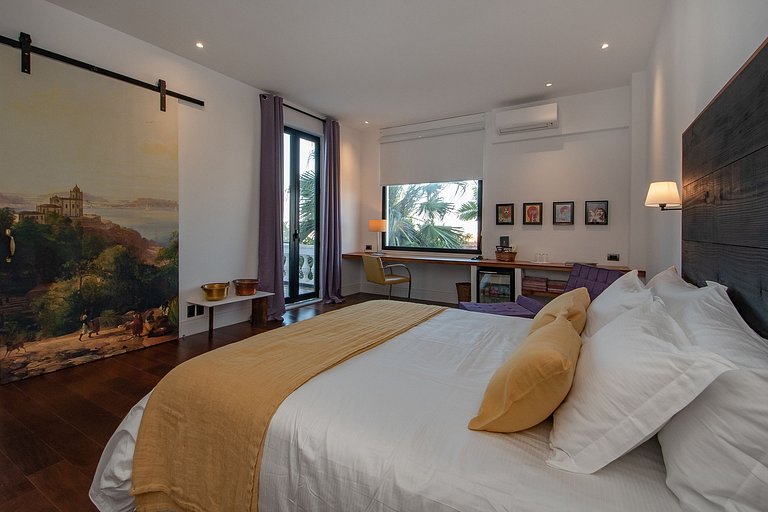 Luxurious Villa in Santa Teresa