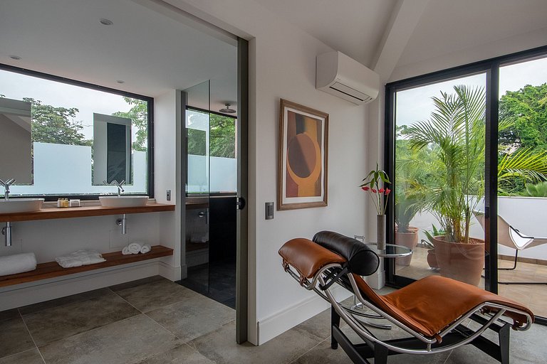 Luxueux manoir au sommet de Santa Teresa - San004