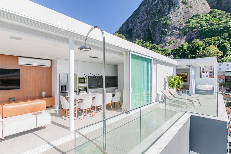Ático encantador con vista al mar en Río